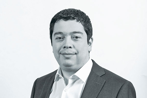 Andrés Vicencio, de LarrainVial Asset Management: “El riesgo país va a caer un poco, pero estamos lejos de como era hace años”