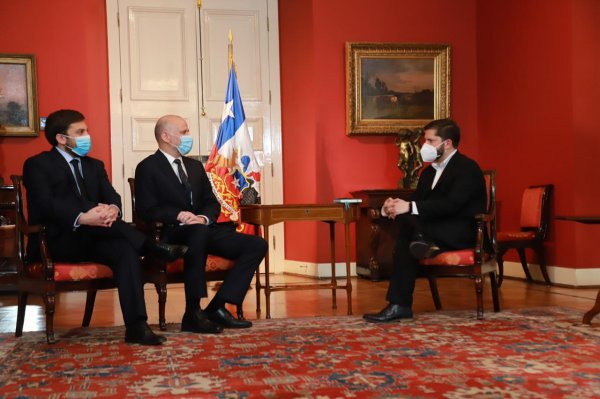 El Presidente se reunió con Álvaro Elizalde y Raúl Soto. Foto: Julio Castro