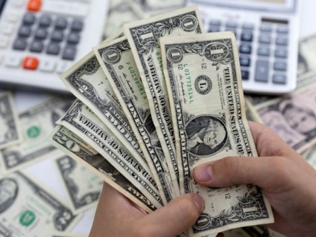 Dólar cae más en Perú que en México, Chile y Colombia: efecto del factor político