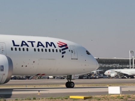 Chilena Latam Airlines inicia última fase de su proceso bajo el Capítulo 11 en Estados Unidos