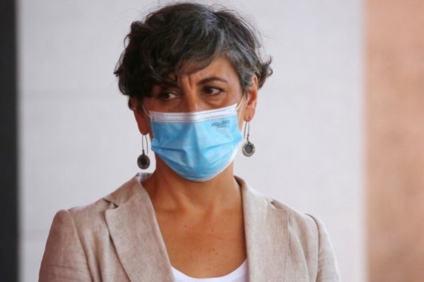 <p>La ministra Ximena Aguilera (a la izquierda) presidió la instancia con los privados.</p>