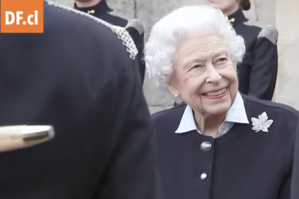 <p>Ahora en DF | Muere la Reina Isabel II de Inglaterra a los 96 años de edad</p>