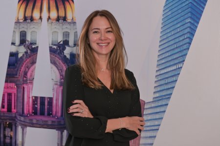 Gisselle Ruiz, la ejecutiva que lidera la expansión de Intel en América Latina más allá de los semiconductores