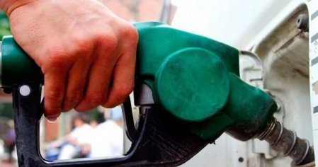 Ministerio de Hacienda de Colombia afirma que subirá el precio de los combustibles, pero cuidando el IPC