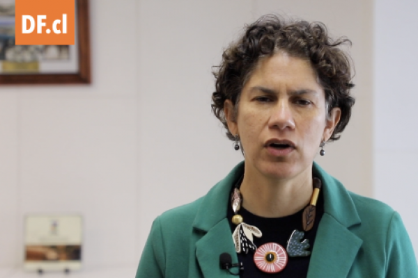 <p>Ahora en DF | Ministra Maisa Rojas por proyecto Las Salinas: "El comité de ministros no aprobó un proyecto inmobiliario"</p>