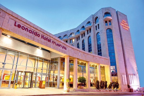 Gigante hotelero israelí evalúa opciones para recalar en Chile