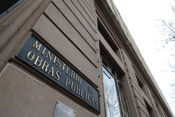 Panel de concesiones respalda a AVO en cobro de tarifas
