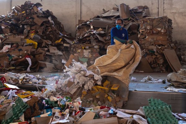 Las metas para envases y embalajes entran en vigencia en septiembre de 2023.