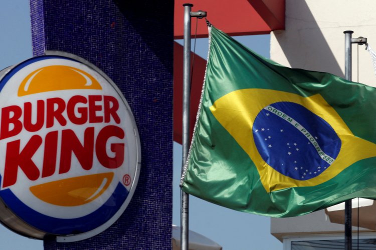 <p>Fondo Mubadala retira oferta para adquirir la marca Burger King en Brasil y las acciones caen</p>
