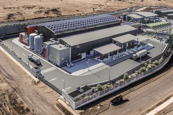 Aguas Antofagasta anuncia la mayor inversión en su historia para la expansión de planta de desalación