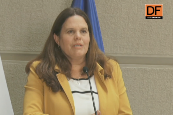 <p>Ahora en DF | Ministra Maya Fernández por hackeo al Estado Mayor Conjunto: "También se va a llevar un sumario interno a propósito del contenido de los correos"</p>