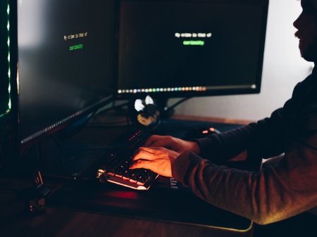 La historia de la startup colombiana que busca adelantarse a los ciberataques