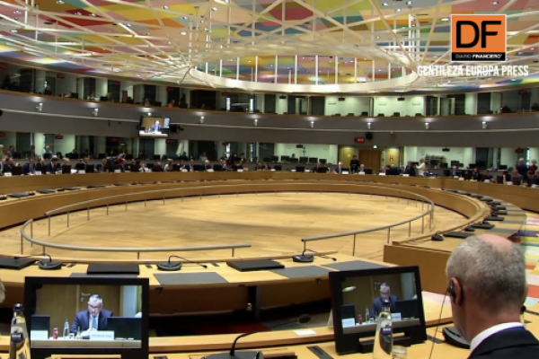 <p>Ahora en DF | Ministros de Energía de la Unión Europea pactan un recorte del 5% de demanda eléctrica en horas punta</p>