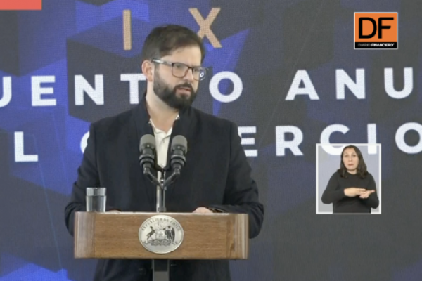<p>Ahora en DF | Presidente Boric en IX Encuentro anual del Comercio: "La reactivación económica para este Gobierno es una prioridad"</p>