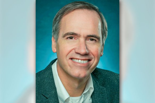 Enrique Ostalé se suma al directorio de Osoji Robotics, que alista su debut bursátil