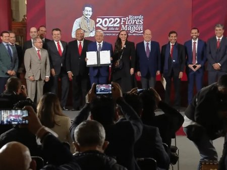 Gobierno mexicano y varias empresas alimentos firman acuerdo para controlar inflación