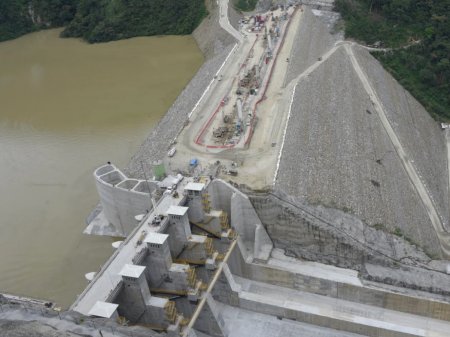 Hidroituango nuevamente en problemas: alcalde de Medellín exige reapertura de proceso en contra de aseguradoras