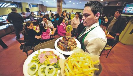 Franquicias peruanas buscan salir al extranjero ante menos inversionistas locales