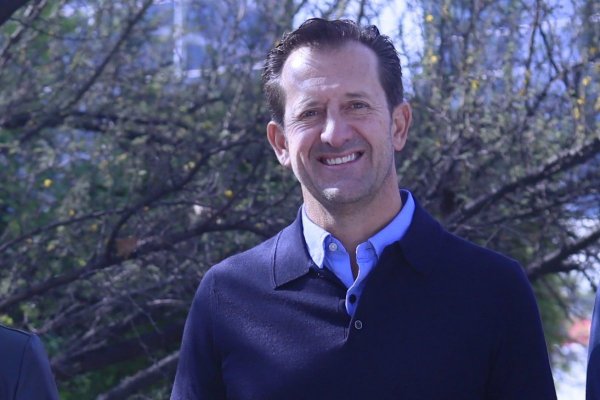 Armando Torrado, CEO de Alsea: “Es impresionante cómo se volcó el chileno a pedir (delivery)”
