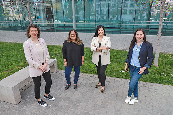 El comité ejecutivo de Abogadas in-house (De izq. a der.): Katherine Barcia, Bárbara Leighton, Consuelo Mengual y Margaret Hirsch. Foto: Julio Castro