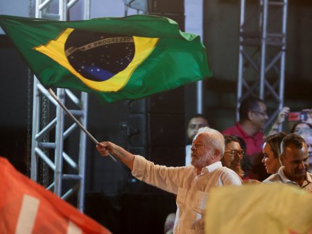 Campaña electoral en Brasil se intensifica mientras Bolsonaro y Lula luchan por los votos