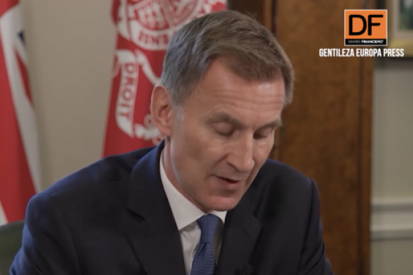 <p>Ahora en DF | El Gobierno británico rearma plan de rebajas fiscales para mayor "estabilidad"</p>