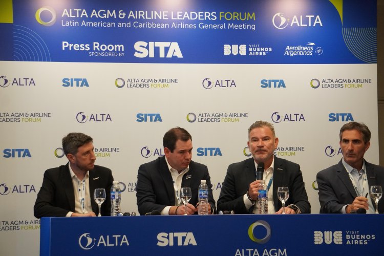 <p>JetSmart: "Nuestro modelo va enfocado en que podamos tener distintas bases de operaciones en países de la región"</p>