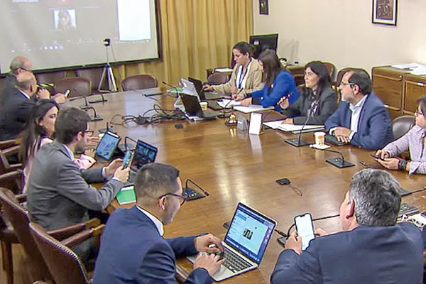 Cámara discute informe de Goldman Sachs y Hacienda afirma que royalty minero incentivará inversiones