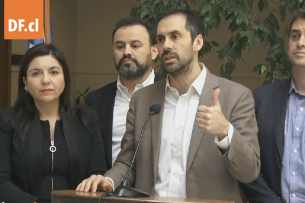 <p>Ahora en DF | Ministro Grau por aprobación de nuevo Fogape: "Esto es un ejemplo de que cuando se trabaja en conjunto se hacen avances concretos"</p>