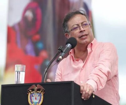 Petro señala que los dólares que están saliendo son aquellos construidos en Colombia, que "han entrado por la exportación"