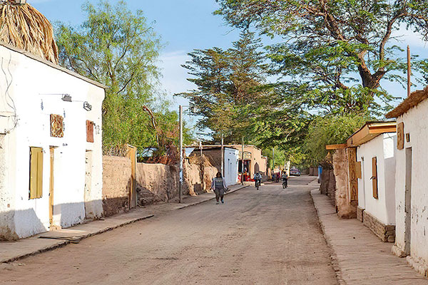 <p>US$ 7,4 millones costará hotel comunitario en ex campamento de SQM en Atacama</p>