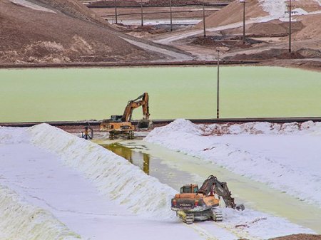 Empresas de litio en Chile se despliegan para agilizar la explotación del mineral