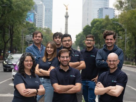 FinTech de pagos ETPay arriba a México y cierra contratos con operadores locales