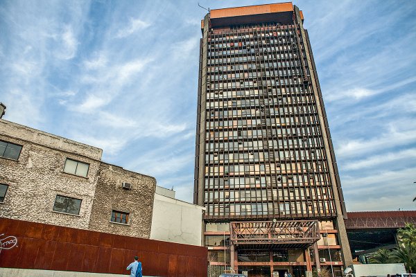 Torre Villavicencio: el histórico edificio que no encuentra su nuevo rumbo