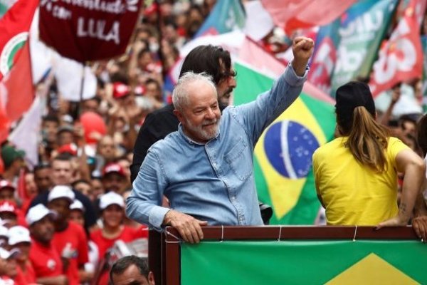 Líderes internacionales felicitan a Lula por su victoria a pesar de que Bolsonaro no reconoce aún su derrota