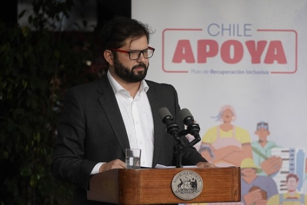 “Las AFP se terminan”: la minuta comunicacional del gobierno ad portas de presentar la reforma de pensiones