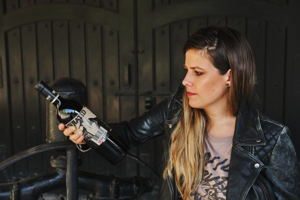 Isabel Mitarakis, la enóloga que quiere “chasconear” Concha y Toro
