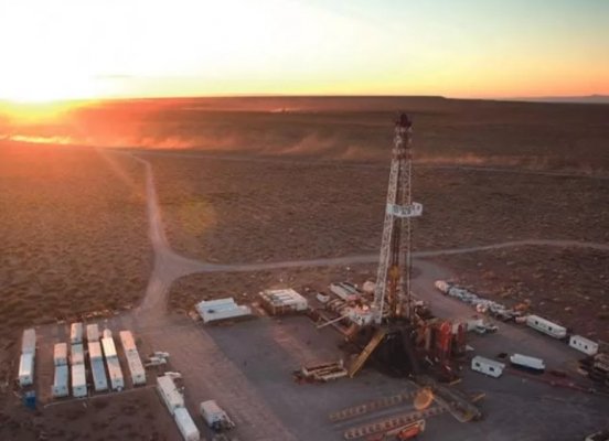 Aumento de precios y producción dispara ganancias de argentina YPF