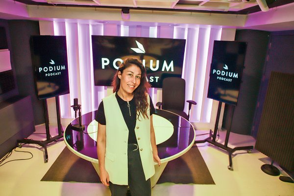 Trinidad Piriz, la directora que se sube al podio de los podcasts