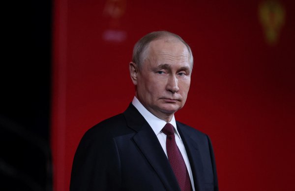 El Kremlin busca distanciar a Putin de la retirada de la región ucraniana de Jersón