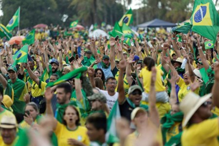 Presidente brasileño Jair Bolsonaro presenta requerimiento para impugnar resultados electorales