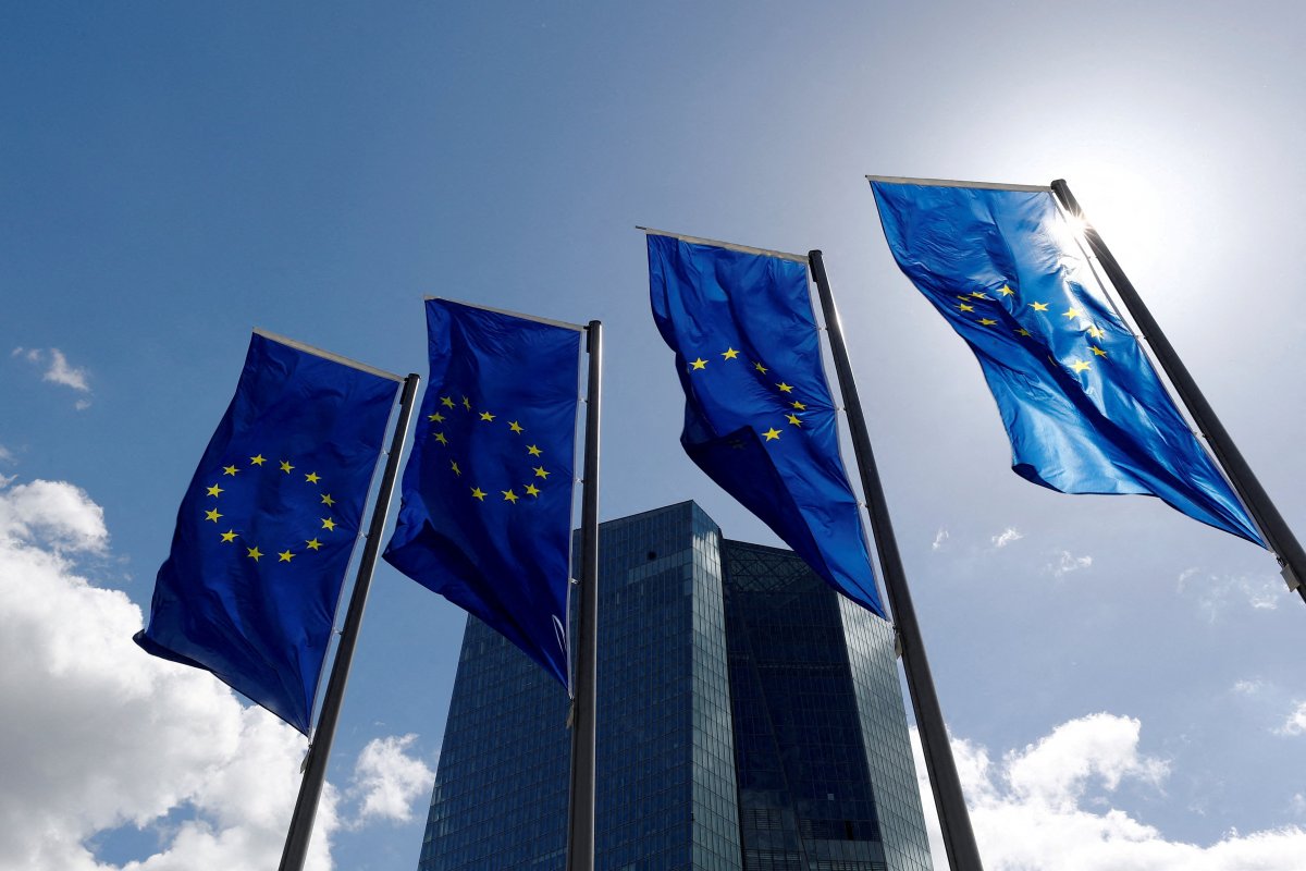 <p>En Europa, las actas del BCE muestran que el temor a la inflación justifica más subidas de tasas</p>