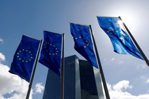 <p>En Europa, las actas del BCE muestran que el temor a la inflación justifica más subidas de tasas</p>