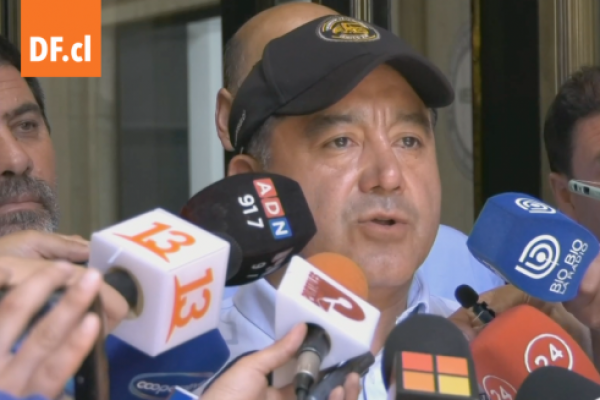 <p>Ahora en DF | Camioneros señalan que aún no llegan a acuerdo con el gobierno y aseguran que movilización se mantiene</p>