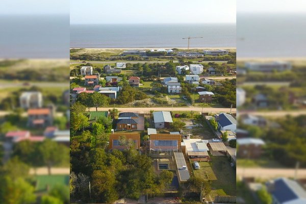 Arquitecto Felipe Assadi crea empresa en José Ignacio, el exclusivo balneario de Uruguay