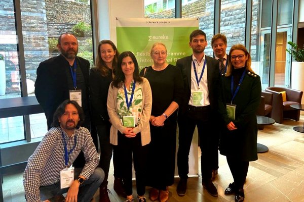 Jocelyn Olivari, gerenta de Innovación de Corfo, junto a representantes de las agencias de los países que participarán en la convocatoria con Chile, BPI de Francia; FFG de Austria; VLaio, Innoviris y SPW, de Bélgica y CDTI, de España.