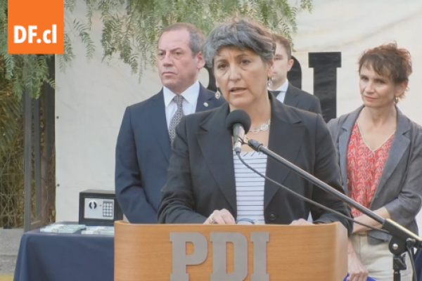 <p>Ahora en DF | Licencias médicas falsas ministra del Interior y de Salud detallan detención de 29 médicos</p>