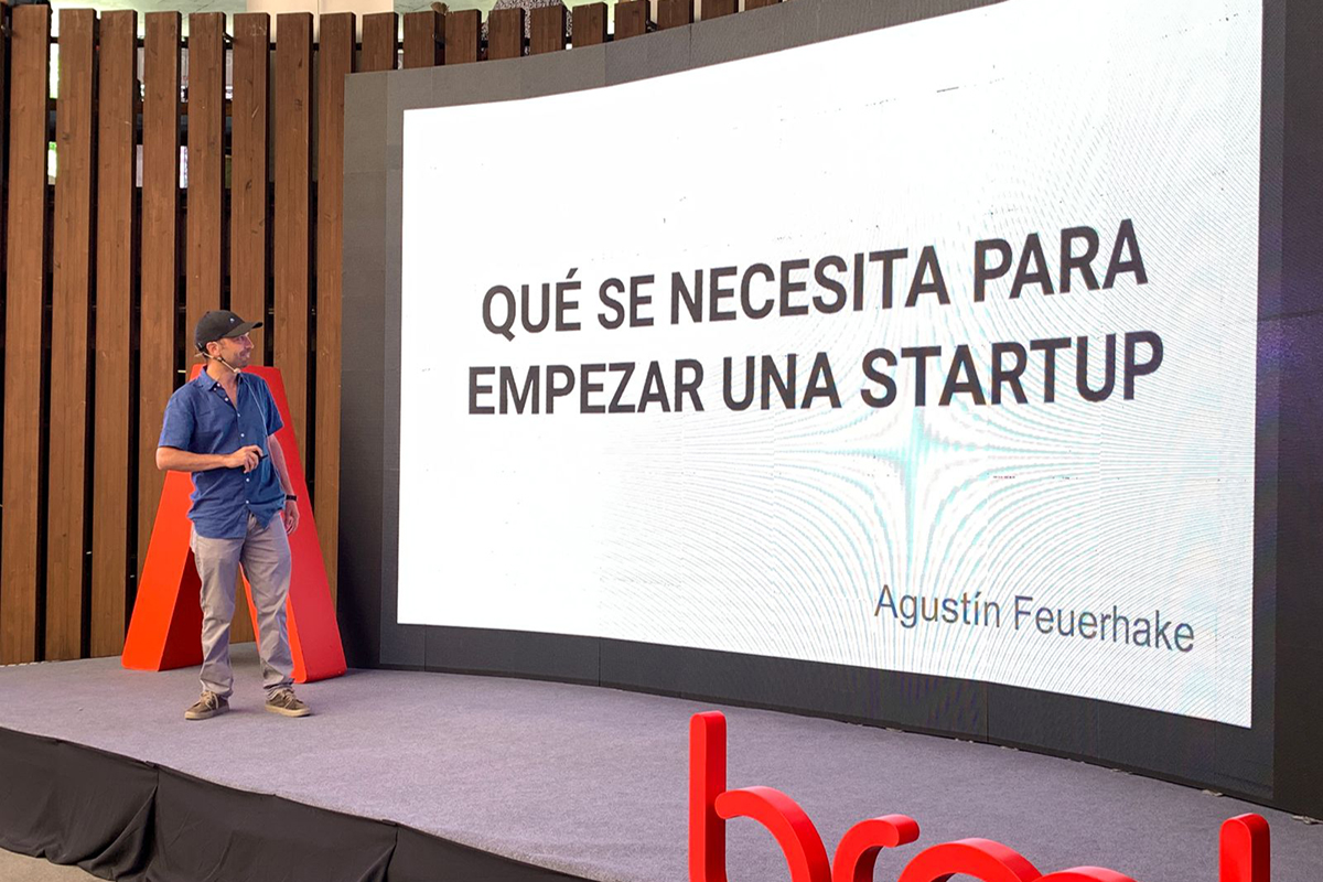 <p>Los consejos del cofundador de Fintual Agustín Feuerhake sobre cómo crear una startup</p>