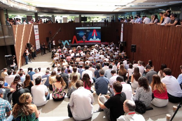 Detalles de la trastienda del evento para startups MAS Pitch 2022