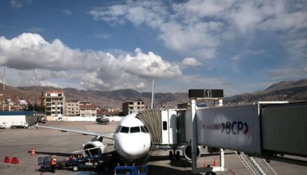 Aeropuerto de Cusco es el tercer terminal aéreo de Perú que suspende operaciones por protestas
